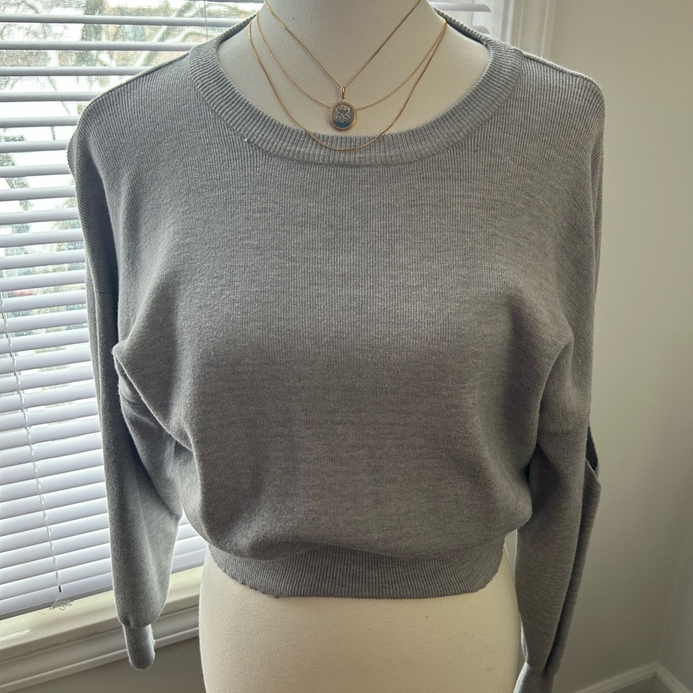 Gray Women's Cropped Sweater w/ Arm detail